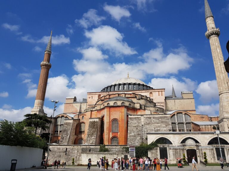 3 Days in Istanbul? Here’s the Perfect Itinerary from Someone Who Lived There