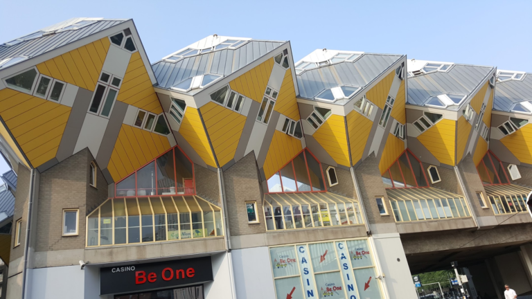 One Week in the Netherlands: How to Use Amsterdam as Your Base